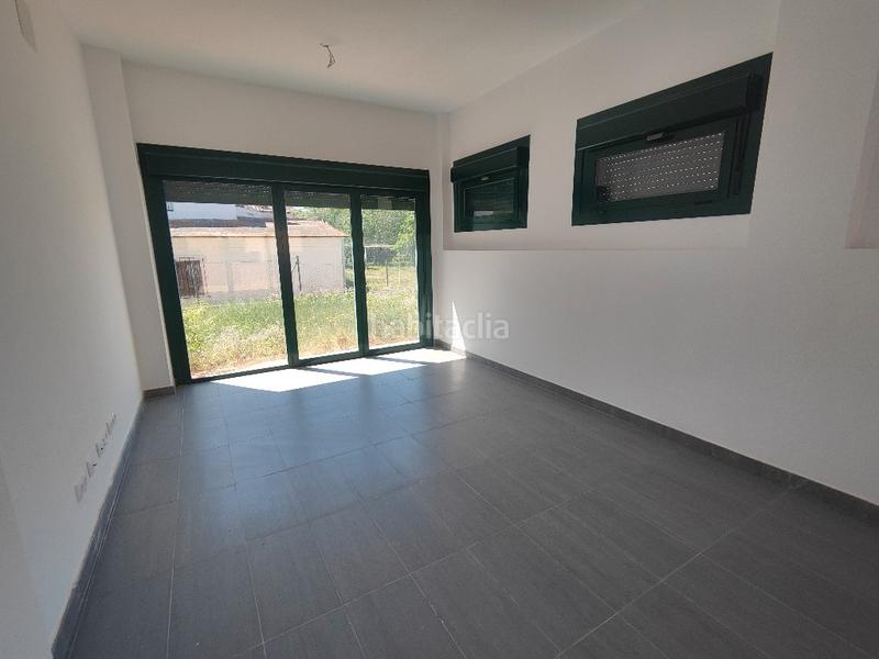 Foto 1b3bf77e-85f2-4805-9d2a-0dd22077c28d. Casa aparellada a Olèrdola