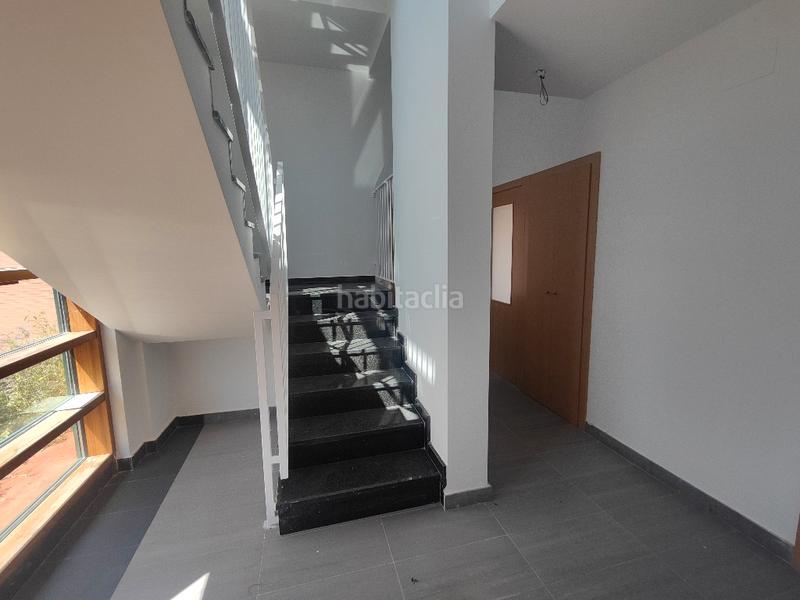 Foto 49620cd2-2512-4d88-be46-8d2b5416698f. Casa aparellada a Olèrdola