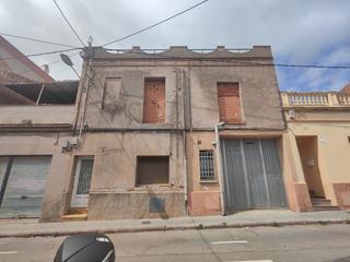 Terreny residencial  Carrer de sant josep. 6 pisos - 6 parkings