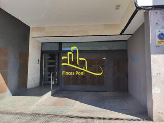 Aparcament cotxe a Carrer de girona 61. Parking y trastero