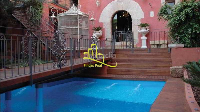 Foto 4cc8aee8-4dc6-42ae-987c-fa36fc1a1aaf. Edifici a passatge de la pau 6 a Creixell