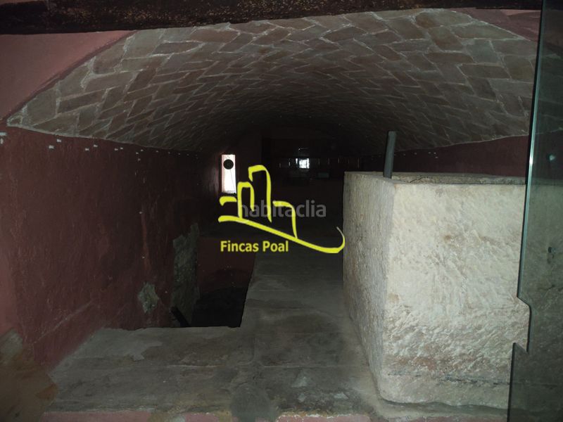 Foto 8766ffe8-9aa9-43a8-83cf-7bf3da7e3273. Edifici a passatge de la pau 6 a Creixell