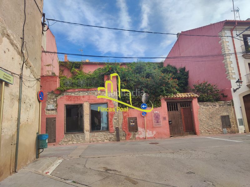 Foto 895d571a-b1c2-4bae-a572-fbe73dd5c040. Edifici a passatge de la pau 6 a Creixell