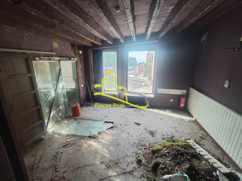 Foto dbd54bac-e932-44b0-bfba-4b2afbf569d1. Edifici a passatge de la pau 6 a Creixell