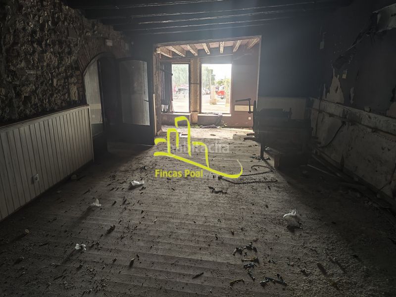 Foto e20b449f-8f92-4b68-9eb6-6767f9b448f1. Edifici a passatge de la pau 6 a Creixell