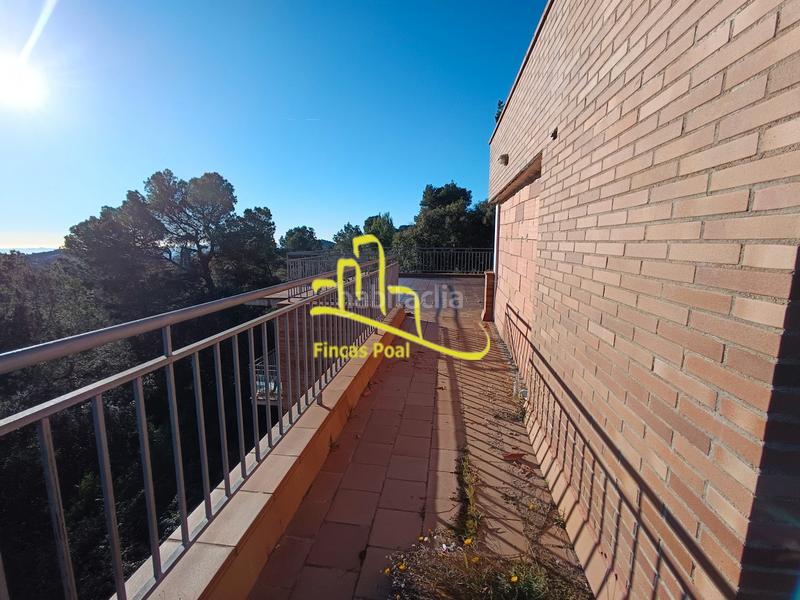 Foto fae1cfa7-7bc1-4ecd-9752-058c895a4b9b. Chalet con parcheggio in Matadepera