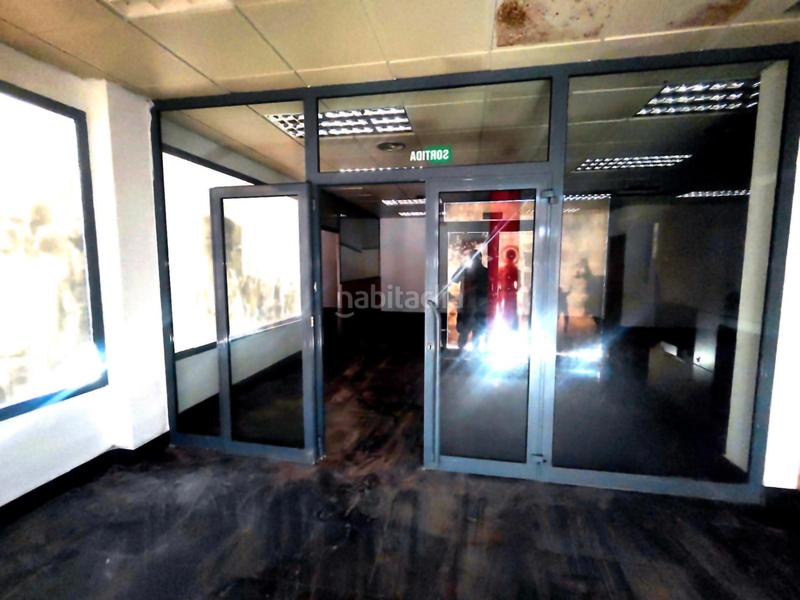 Foto 87d43d52-471b-4b64-945c-a75a0032cceb. Local commercial dans plaça sant cristòfol 3 dans Nucli Antic Cunit