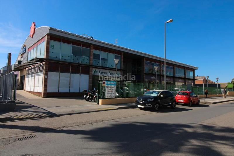 Foto 3e2a6d17-9e54-481e-9848-4f57e649fc0c. Locale commerciale in carrer meta?lúrgia 1 in La Geltrú-Sant Jordi Vilanova i la Geltrú