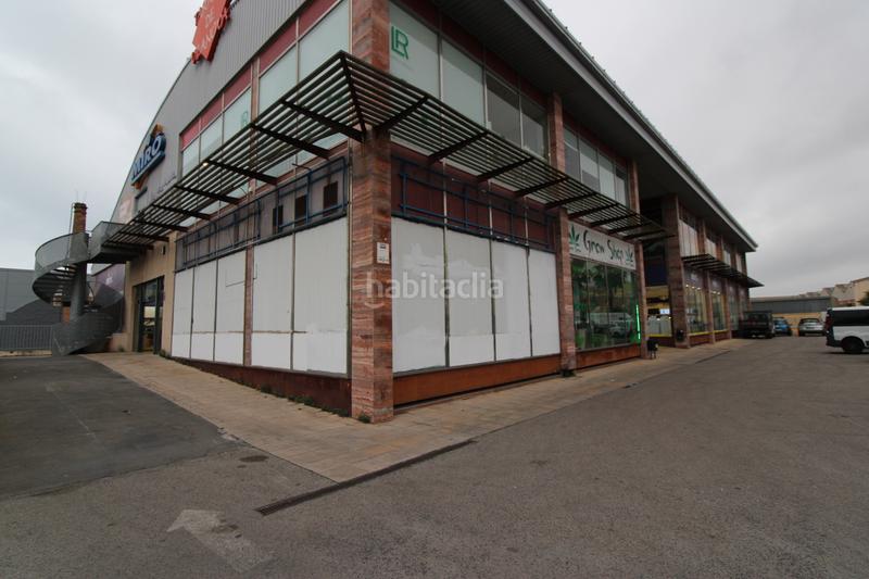 Foto 8892b4b0-8bec-4452-a9a8-79f6cedc256c. Locale commerciale in carrer meta?lúrgia 1 in La Geltrú-Sant Jordi Vilanova i la Geltrú