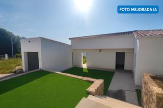 Xalet a Canyelles. Totalmente reformada