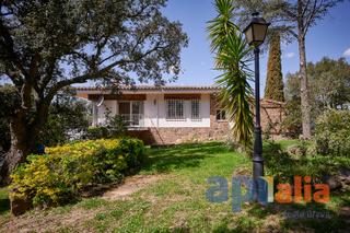 Xalet a De roques altes 3. Encantadora casa rstica en romany de la selva  naturaleza y tr