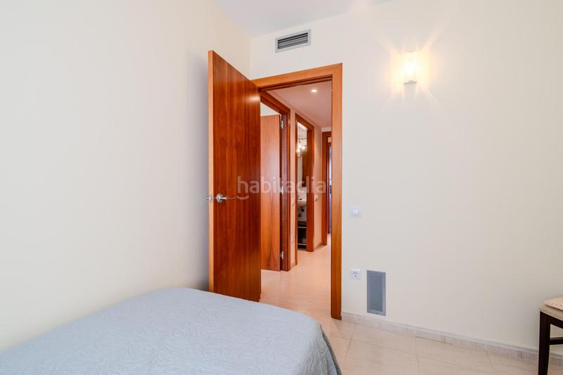 Foto 24998d26-ed1d-46ad-b9ee-1b9eb81aadf5. Dúplex propiedad en venta edificio jardí del mar en Sant Antoni de Calonge
