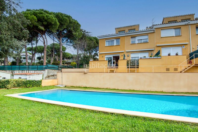 Foto c05d084e-0a7f-4a28-91cd-3bb6d386d0bf. Casa adossada amb calefacció piscina a Los Pinos-Politur Platja d´Aro