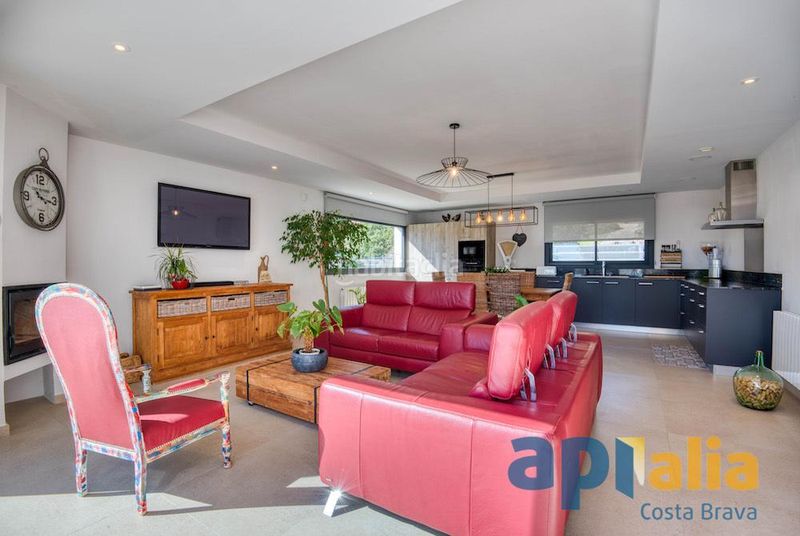 Foto 36de2acc-7697-4a02-95fc-f441f89cd657. Casa amb calefacció aparcament piscina a Urbanitzacions Platja d´Aro