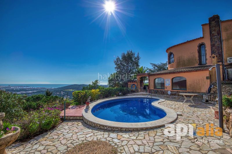 Foto 2874d247-6fb2-433e-a32f-3b6f89390331. Xalet amb calefacció aparcament piscina a Cabanyes-Mas Ambrós-Mas Pallí Calonge