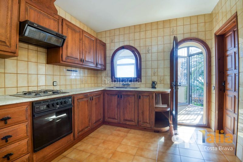 Foto 3888b90e-3780-4352-bf8a-52f4fc55cf35. Xalet amb calefacció aparcament piscina a Cabanyes-Mas Ambrós-Mas Pallí Calonge