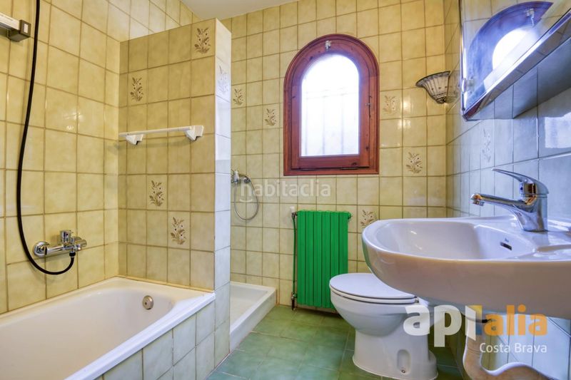 Foto aab7b4f4-10cc-4122-9996-2dbd741fe298. Xalet amb calefacció aparcament piscina a Cabanyes-Mas Ambrós-Mas Pallí Calonge