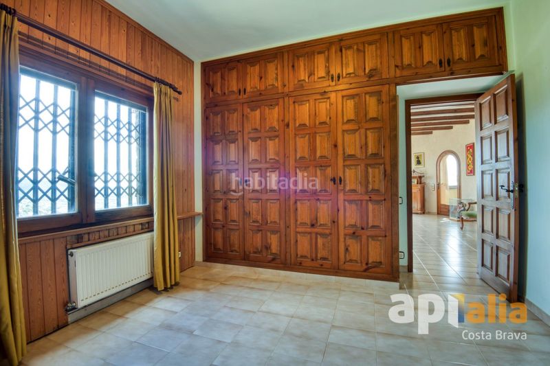 Foto b9c807fc-0c23-48e4-8636-18b8348ce838. Xalet amb calefacció aparcament piscina a Cabanyes-Mas Ambrós-Mas Pallí Calonge