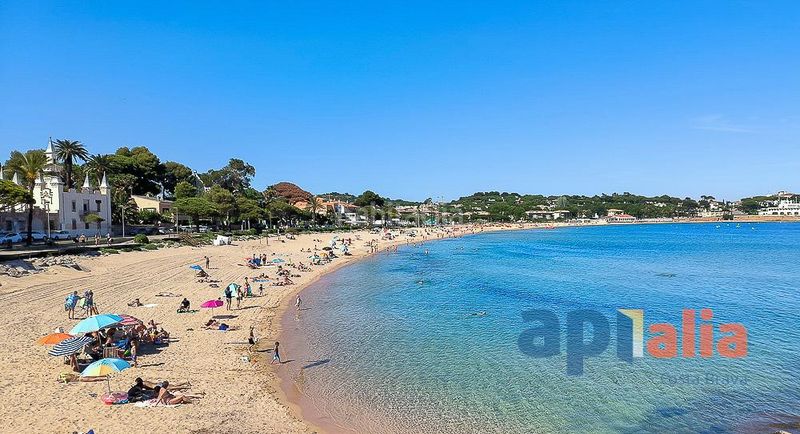 Foto e6b14b7b-ac15-4e2e-9aa7-aedd1fd5de54. Dúplex amb aparcament a Volta de l´Ametller Sant Feliu de Guíxols