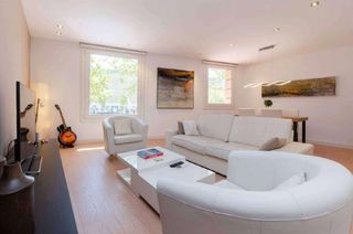Flat in calle de la galeria de robles,  28004 madrid