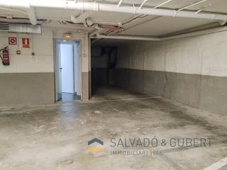 Parking voiture  De sant antoni