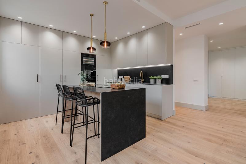 Foto 49022e82-31f8-4565-8494-9d5fa78cf66c. Pis amb calefacció aparcament a Gaztambide Madrid