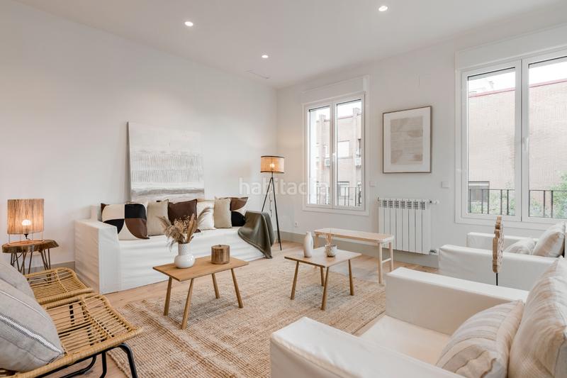 Foto b27d0430-6d0d-464d-8371-7bc7f73ab91e. Pis amb calefacció aparcament a Gaztambide Madrid