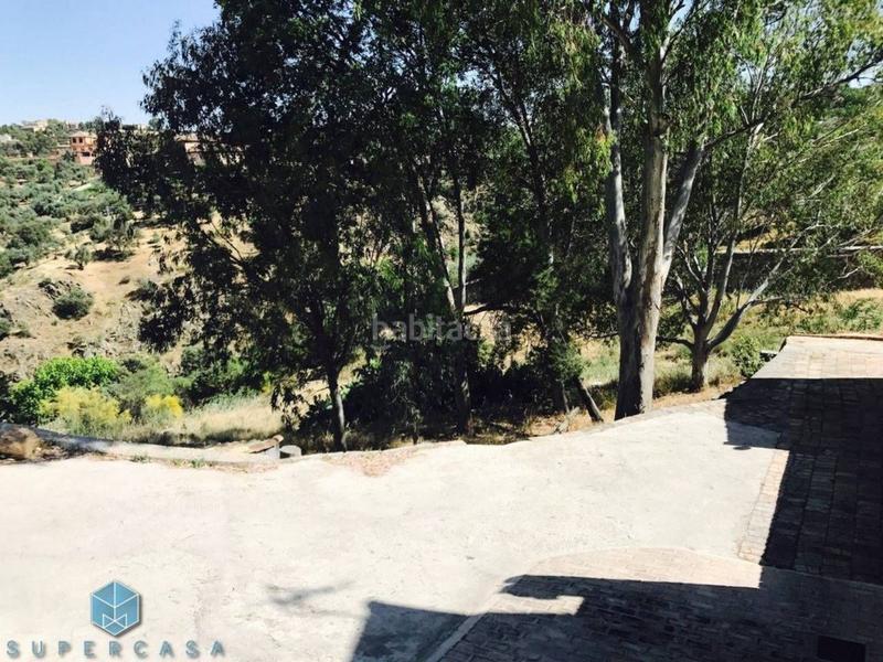 Foto b39b8d09-484d-48a8-b859-5159e0f13be4. Casa "casa para rehabilitación/derribo en una zona privilegiada en el valle . ubicado entre cigarral de caravantes y restauran en Toledo