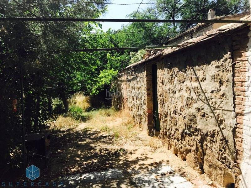 Foto d3dc550b-81c1-4a79-919f-694b8ebf5247. Casa "casa para rehabilitación/derribo en una zona privilegiada en el valle . ubicado entre cigarral de caravantes y restauran en Toledo