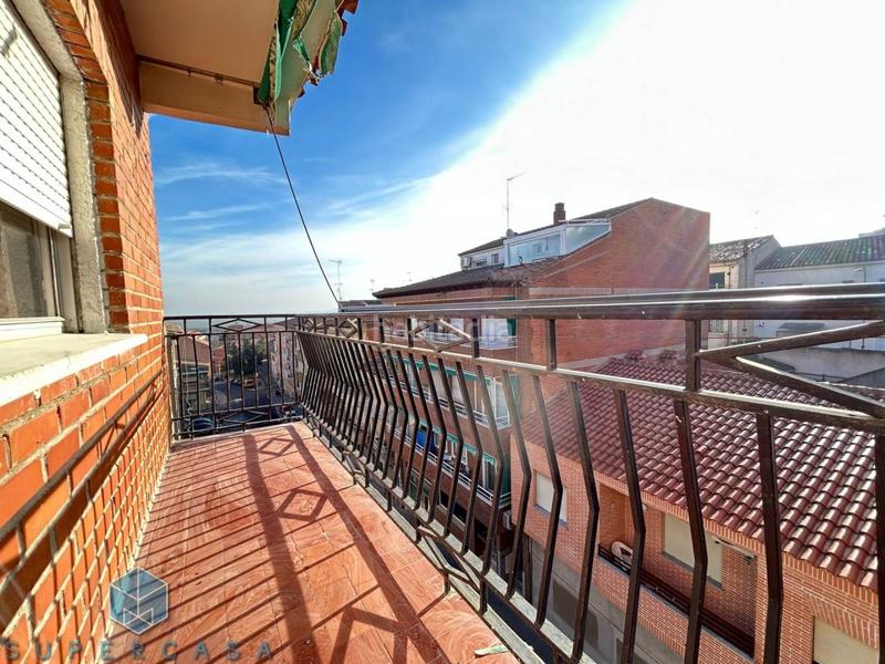 Foto 656e1558-9064-43fa-ae09-afddbc7925d9. Etagenwohnung mit heizung in Santa Bárbara Toledo