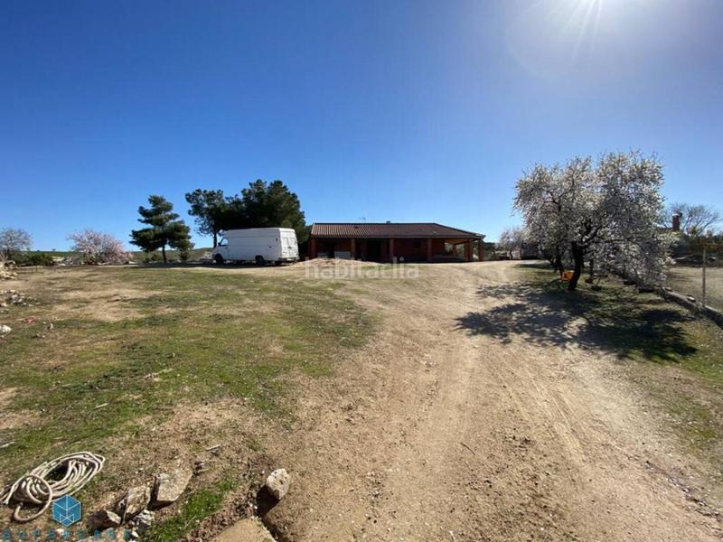 Foto 7f7b98f3-ab46-4d0b-b8ef-5c72d9207b15. Maison dans Los Cigarrales-La Bastida Toledo