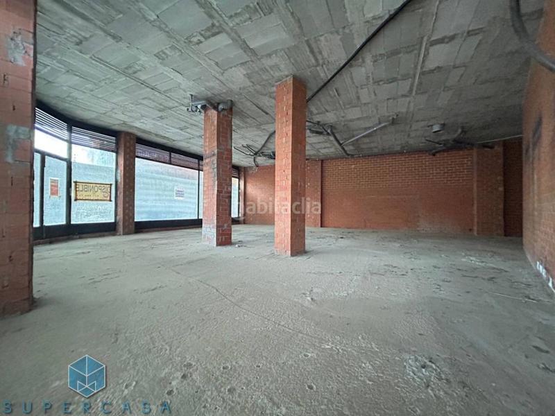 Foto 3d436157-83bf-4d6f-8914-2b759e889987. Locale commerciale in Mora