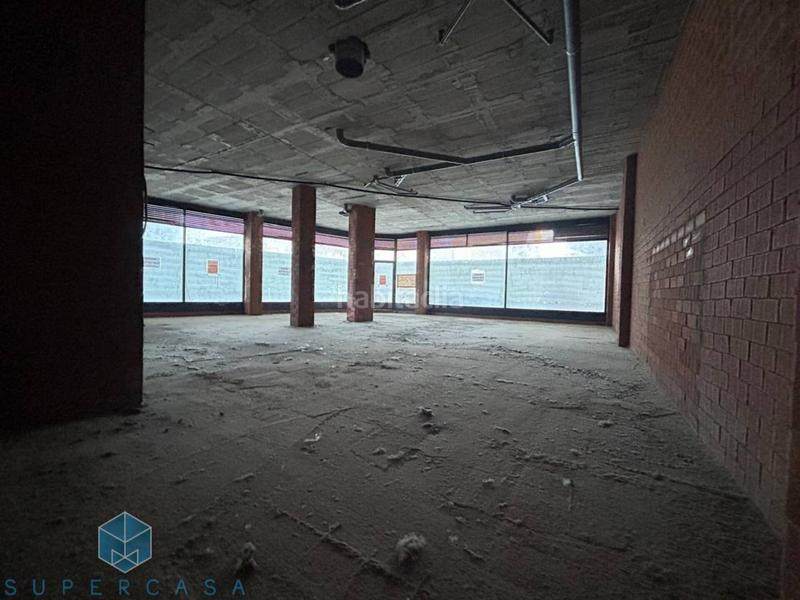 Foto 508d472c-7444-46d9-a95c-59f2b50c4962. Locale commerciale in Mora