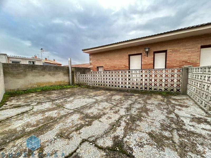 Foto 1203acb6-7c04-40ae-8eeb-008baa8002c0. Casa con riscaldamento in Bargas