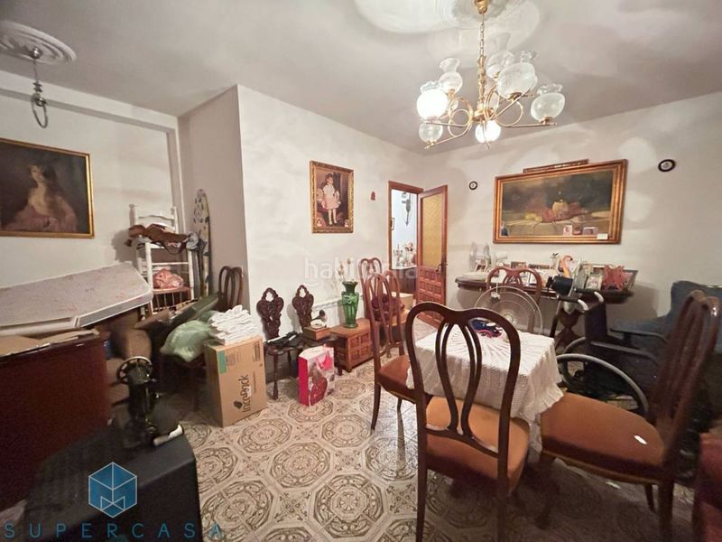 Foto 1354d457-a6b4-4686-9dd8-4ba6fdce28ae. Casa amb calefacció a Bargas