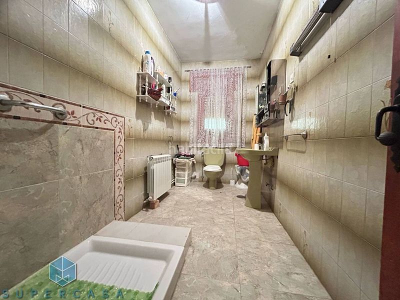 Foto b33945b7-82a0-4e82-8a00-47cfb3140f16. Casa amb calefacció a Bargas