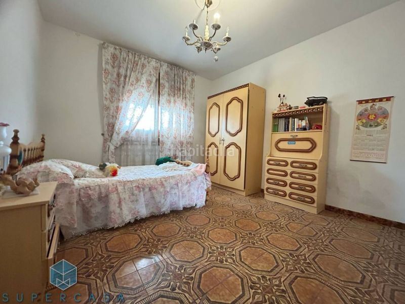 Foto f327506d-446f-4535-ace3-f77c00d644b7. Casa amb calefacció a Bargas