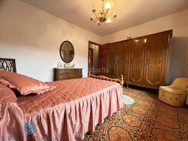Foto f87710b0-7c81-4954-a44b-e16a8563f808. Casa amb calefacció a Bargas
