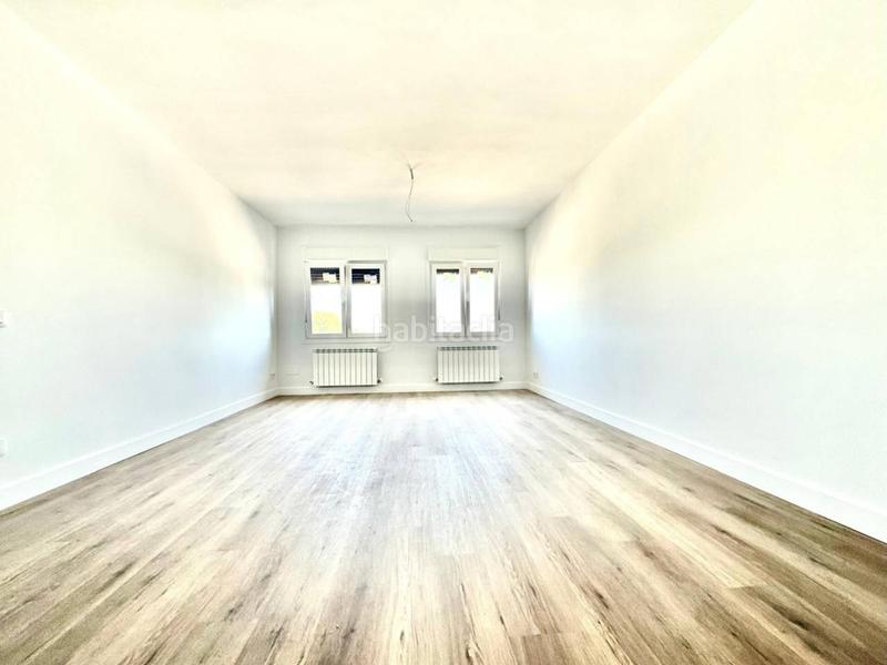 Foto 54789850-e1c8-462e-8372-d6ab7d1c99bf. Casa adosada chalet adosado en venta en Polán