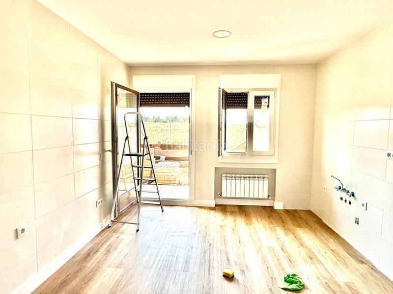 Foto c22c067d-2090-4805-82fa-4aab34a1b689. Casa adosada chalet adosado en venta en Polán