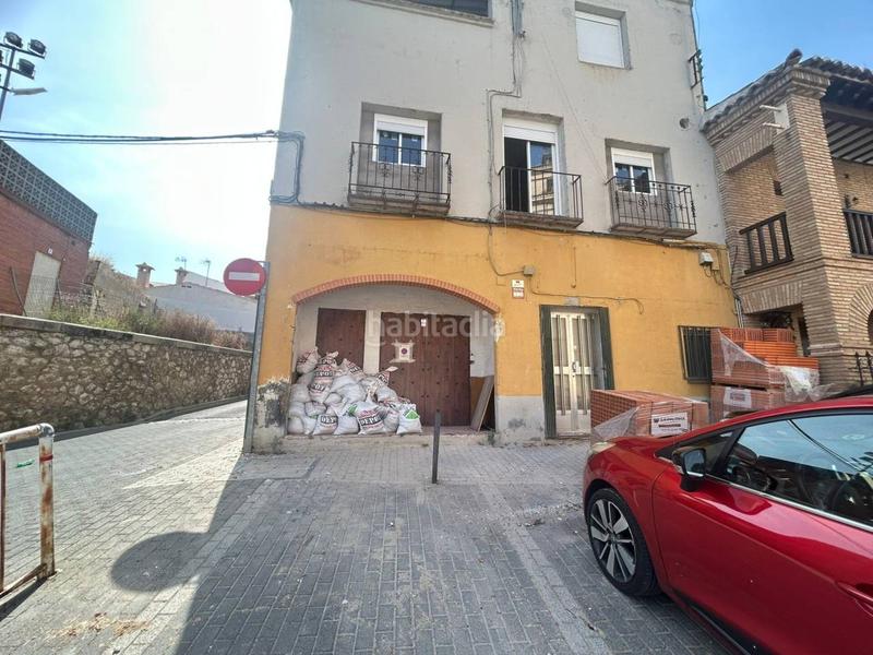 Foto b14d9500-37bd-46a1-a16c-01310cdc6dae. Rent business premise in Bargas