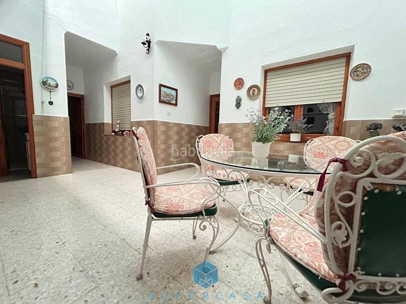 Foto 06fb1829-def2-4cd9-97ef-91695fee0da1. Casa amb calefacció aparcament a Lillo