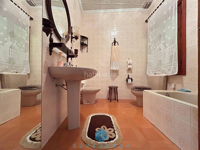 Foto 3bf7541b-f257-4103-8941-d968556b5d7b. Casa amb calefacció aparcament a Lillo