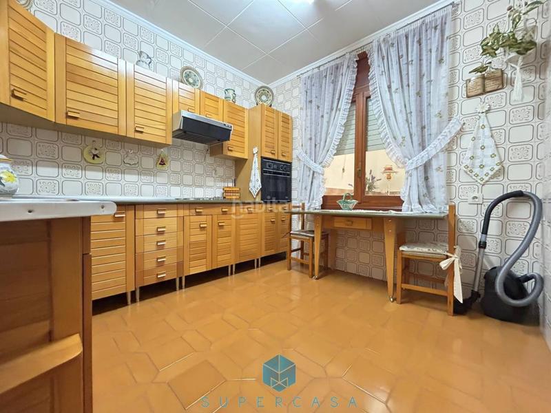 Foto 65a7631a-b40e-4f07-86f5-cfececd57d8f. Casa amb calefacció aparcament a Lillo