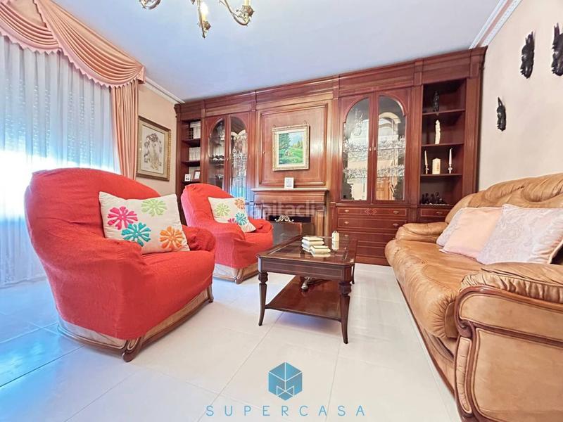 Foto b2fafe85-aa3d-4d84-aadc-2df13e23f779. Casa amb calefacció aparcament a Lillo