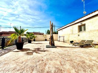Chalet  Guadalajara. Chalet unifamiliar en venta en numancia de la sagra