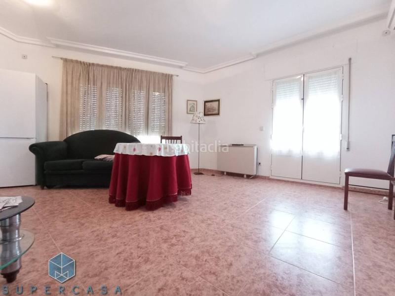 Foto 46386c5a-598e-419c-9978-77e29639f6a0. Pis amb calefacció aparcament a Mora