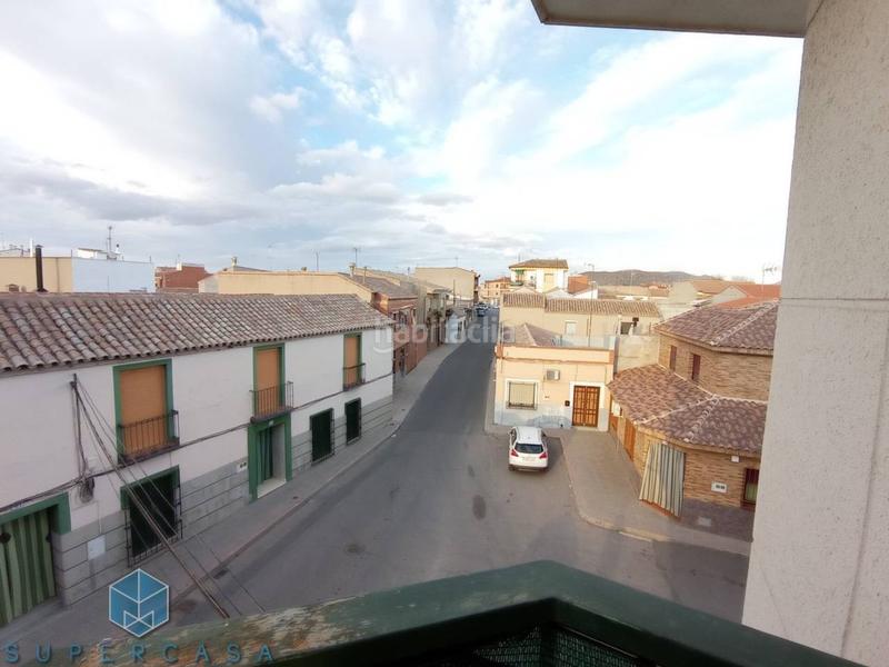 Foto 73c1e08e-b668-4c45-bf86-39df453e1fc3. Pis amb calefacció aparcament a Mora