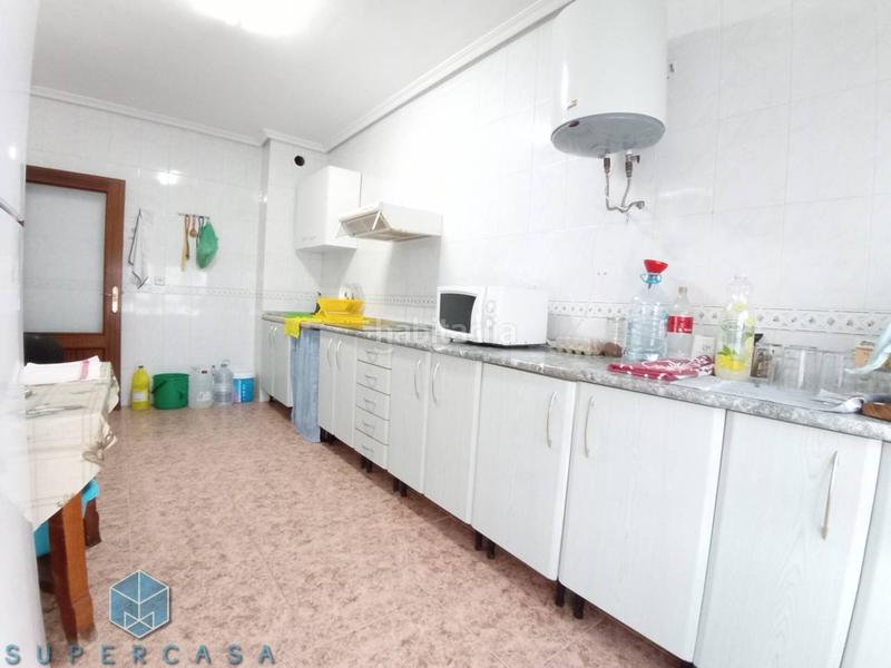 Foto fe8a187e-aac0-4f11-b43b-92b08ca983fe. Pis amb calefacció aparcament a Mora