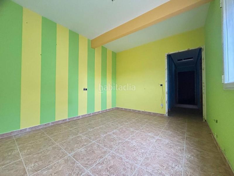 Foto 954ab4d5-dd29-4155-8d05-6d8e862a1ebb. Reihenhaus mit parking in Consuegra